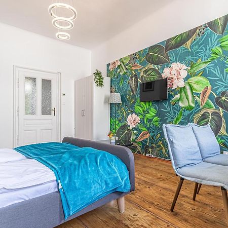 Stylish 1Br Apartment- Near Westbahnhof U3&U6 Wiedeń Zewnętrze zdjęcie